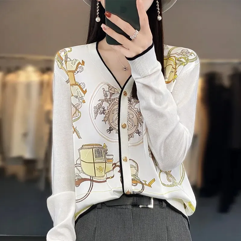 2023 Spring Summer New Cardigan Women's Coat Top Longsleeved Loose V-Neck Printed Stitching Sweater Fine Imitation Wool Cardigan