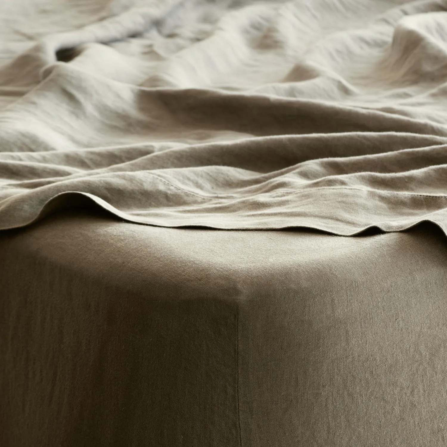 Stonewashed Linen Fitted Sheet